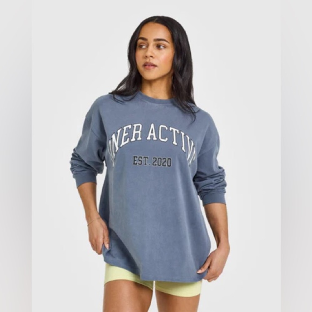 Oner Graphic Washed Long Sleeve Top
Color: Granite Blue